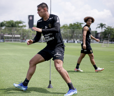 Giovane e Guilherme Biro durante atividade no CT