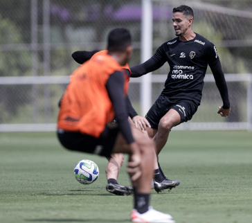 Lucas Ver�ssimo em a��o no CT Joaquim Grava