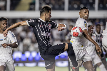 Romero em a��o contra o Santos pelo Paulista