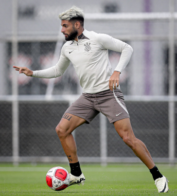 Yuri Alberto em a��o em atividade no CT Joaquim Grava