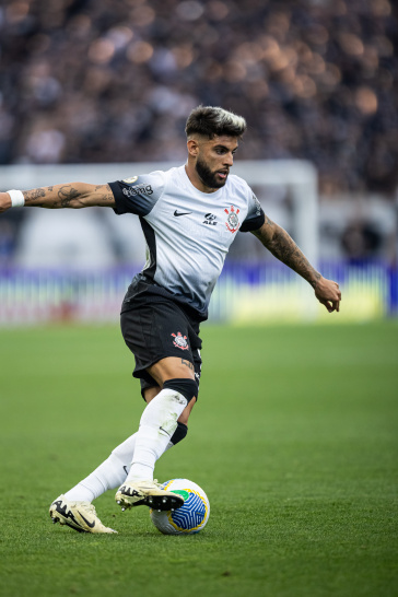Yuri Alberto coma bola