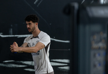 Gustavo Henrique realizando trabalho na academia do CT