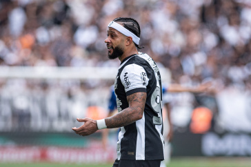 Memphis diante o Cruzeiro