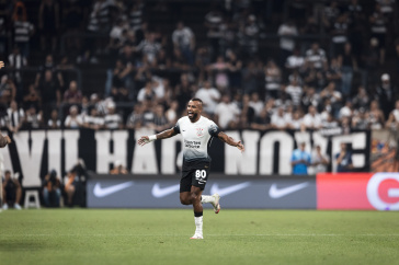 Alex Santana durante comemora��o de primeiro gol no Corinthians