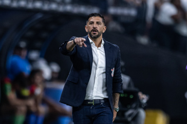 Emiliano D�az no duelo diante da UCV pela Libertadores