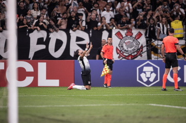 Yuri Alberto no duelo diante da UCV pela Libertadores