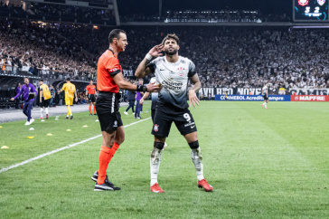Yuri Alberto no jogo diante da Universidad Central pela Libertadores
