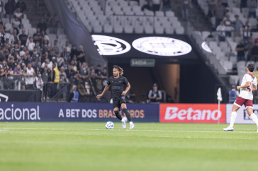 Andr� Carrillo durante jogo do Corinthians contra o Fluminense