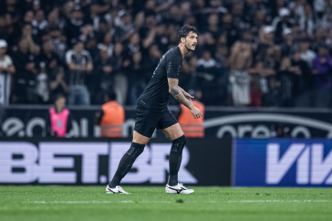 Gustavo Henrique pelo Corinthians