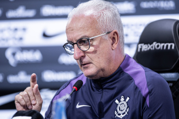 Corinthians apresenta seu novo comandante t�cnico, Dorival J�nior