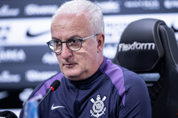 Corinthians d� boas-vindas a Dorival J�nior em apresenta��o oficial