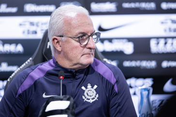 Dorival J�nior concede coletiva de apresenta��o no CT do Tim�o