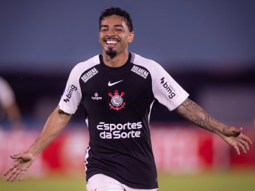 Matheus Bidu marcou o gol da vit�ria do Corinthians sobre o Racing-URU