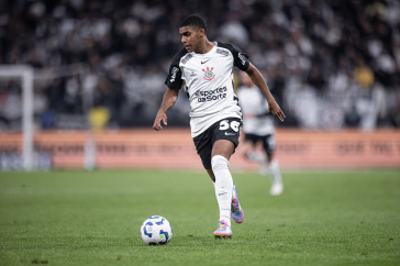 Gui Neg�o durante estreia pelo profissional do Corinthians