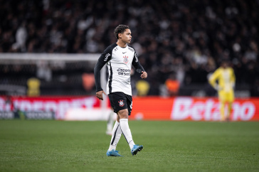 Dieguinho participa de segundo tempo de partida contra o Bahia pelo Brasileir�o