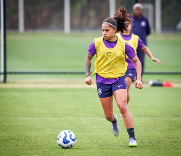 Gisela Robledo em prepara��o pelo Corinthians