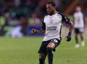 Jos� Mart�nez em a��o diante do Internacional pelo Brasileir�o