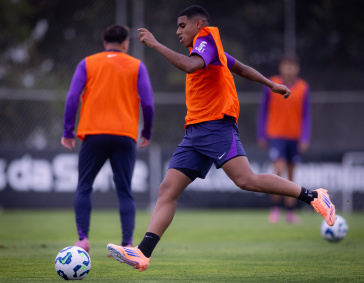 Gui Neg�o em treinamento do Corinthians