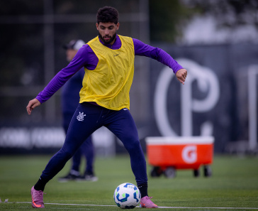 Yuri Alberto durante treino do Corinthians