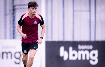 Breno Bidon em prepara��o do Corinthians