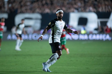 Memphis Depay durante jogo do Corinthians pelo Paulist�o