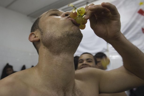 Nilton nos vestiários depois da partida válida pela Copa do Brasil, jogo de volta, realizada no estádio do Morumbi, zona Sul de São Paulo, nesta quarta-feira a noite