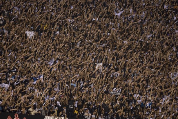 SP - CORINTHIANS/SP X BOTAFOGO/RJ- ESPORTES - na partida válida pela Copa do Brasil 2008, jogo da volta, realizada no estádio do Morumbi, nesta quarta-feira a noite