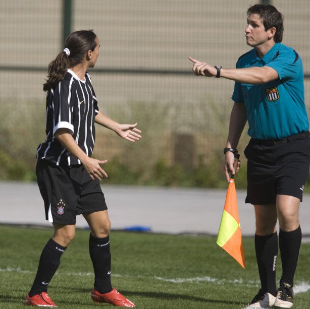 Campeonato Paulista de futebol feminino; Corinthians x Cotia Kurdana; Karina Balestra(e) durante partida realizada hoje, sábado a tarde no estádio do Pacaembu;