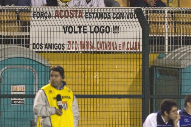 SP - CORINTHIANS/SP X JUVENTUDE/RS - ESPORTES - durante partida válida pelo Campeonato Brasileiro da segunda divisão 2008, primeiro turno, realizada no estádio do Pacaembu, zona oeste da cidade, nesta terca-feira a noite