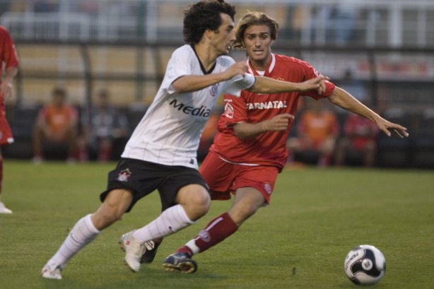 SP - CORINTHIANS/SP X ABC/RN- ESPORTES - durante partida válida pelo Campeonato Brasileiro da segunda divisão 2008, última partida do primeiro turno, realizada no estádio da Pacaembu, neste sábado a tarde