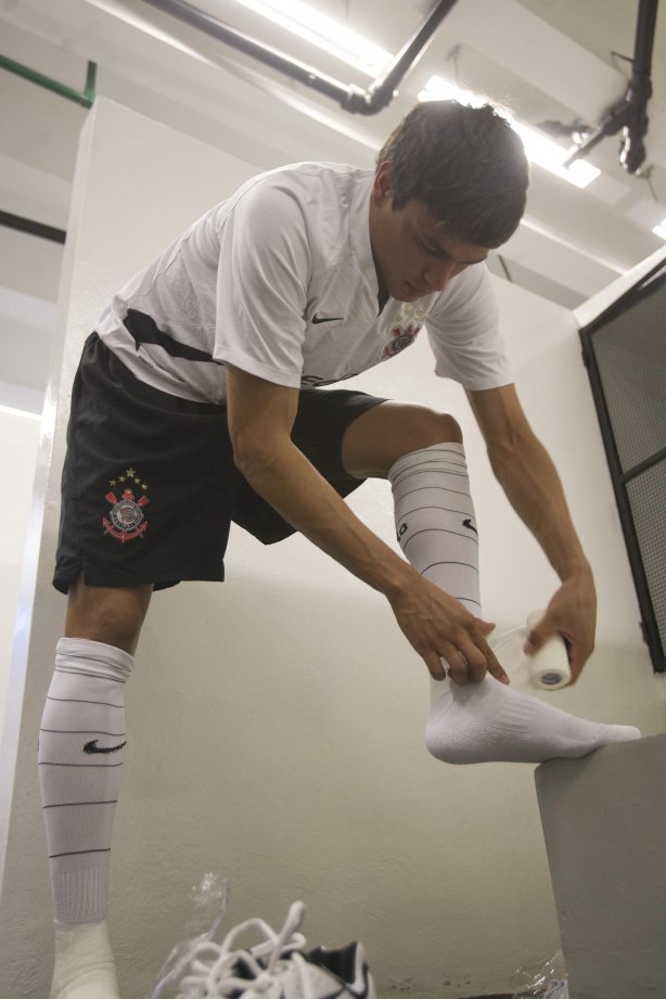 SP - CORINTHIANS/SP X ABC/RN- ESPORTES - nos vestiários antes da partida válida pelo Campeonato Brasileiro da segunda divisão 2008, última partida do primeiro turno, realizada no estádio da Pacaembu, neste sábado a tarde