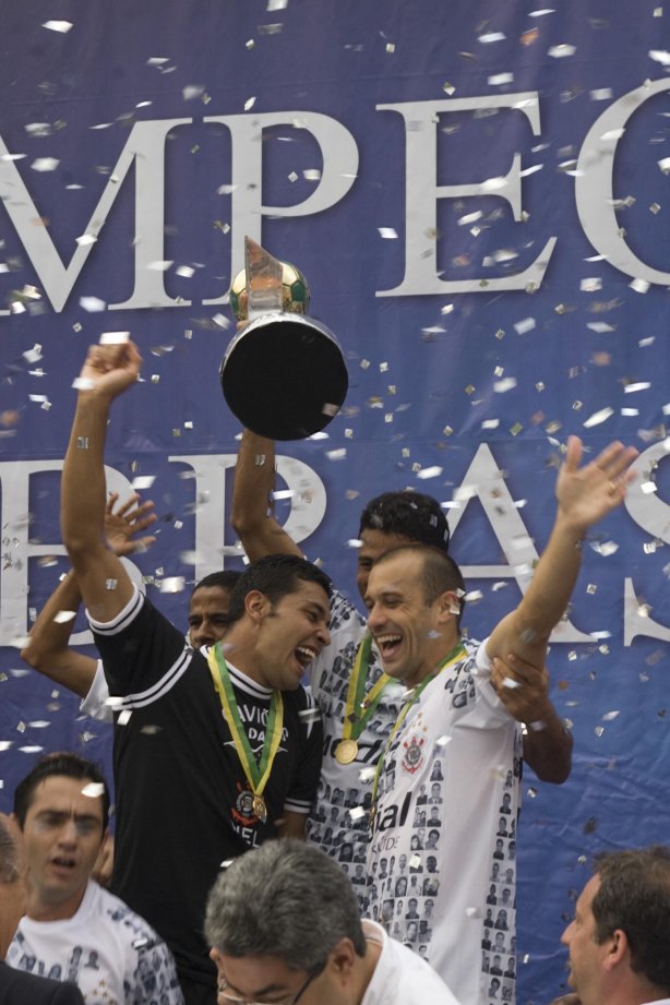 SP - CORINTHIANS/SP X AVAI/SC - ESPORTES - durante partida válida pelo returno do Campeonato Brasileiro Serie B, realizado no estádio do Pacaembu, zona oeste da cidade, neste sábado a tarde