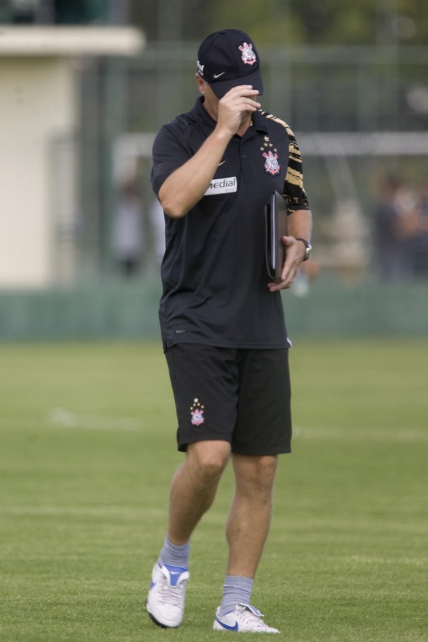 Durante jogo-treino do Corinthians contra o União Barbarense, realizado esta tarde no Spa Sport Resort, na cidade de Itu, interior de São Paulo, durante a pre-temporada de 2009; O time faz sua estreia no Campeonato Paulista no dia 22/01, contra o Barueri, no Pacaembu