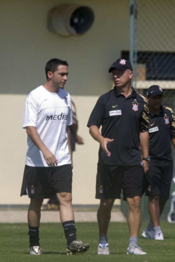 Durante jogo-treino do Corinthians contra o União Barbarense, realizado esta tarde no Spa Sport Resort, na cidade de Itu, interior de São Paulo, durante a pre-temporada de 2009; O time faz sua estreia no Campeonato Paulista no dia 22/01, contra o Barueri, no Pacaembu