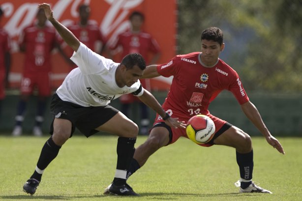 Durante o jogo-treino do Corinthians contra o São José realizado esta tarde no Spa Sport Resort, na cidade de Itu, interior de São Paulo, durante a pre-temporada de 2009; O time faz sua estreia no Campeonato Paulista no dia 22/01, contra o Barueri, no Pacaembu