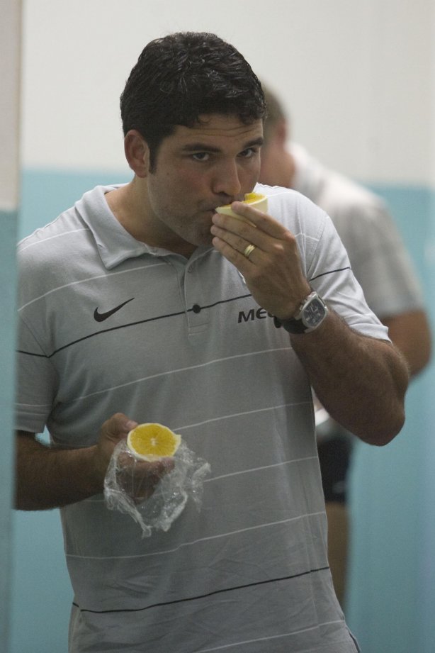 MARILIA X CORINTHIANS/SP - nos vestiários antes do jogo realizado esta noite no estádio Bento de Abreu, em Marilia, interior de São Paulo, válido pelo Campeonato Paulista de 2009