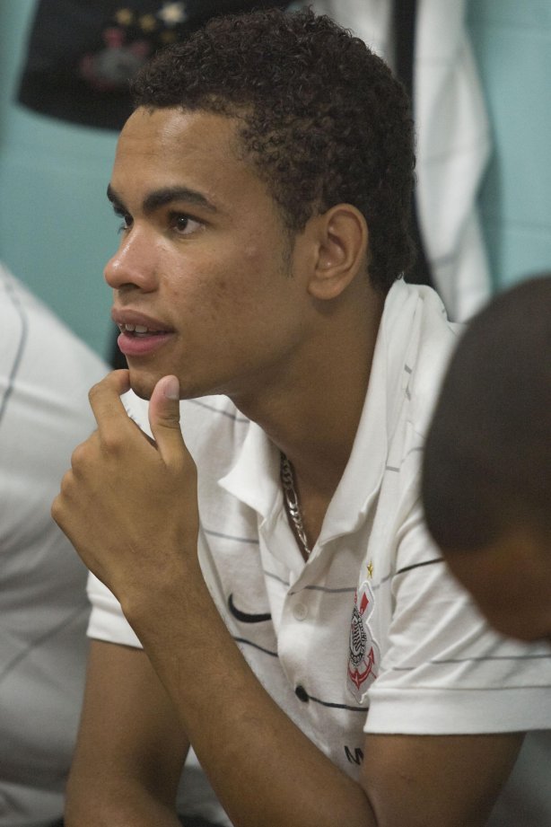 MARILIA X CORINTHIANS/SP - nos vestiários antes do jogo realizado esta noite no estádio Bento de Abreu, em Marilia, interior de São Paulo, válido pelo Campeonato Paulista de 2009