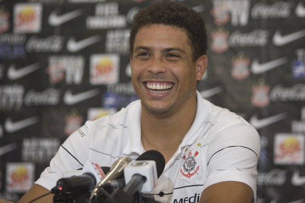 Ronaldo durante entrevista coletiva realizada esta tarde no Hotel Beira-Rio de Itumbiara. O Corinthians joga domingo, 08/03 a tarde, pelo Campeonato Paulista 2009, contra o Palmeiras, no estádio Eduardo José Farah, em Presidente Prudente