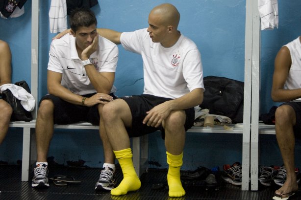 SANTO ANDRE/SP X CORINTHIANS/SP - nos vestiáriosantes da partida realizada esta tarde no estádio Bruno José Daniel, em Santo André, válido pelo Campeonato Paulista de 2009