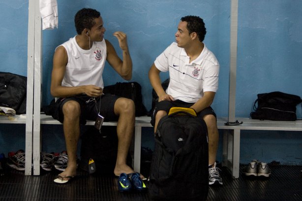 SANTO ANDRE/SP X CORINTHIANS/SP - nos vestiáriosantes da partida realizada esta tarde no estádio Bruno José Daniel, em Santo André, válido pelo Campeonato Paulista de 2009