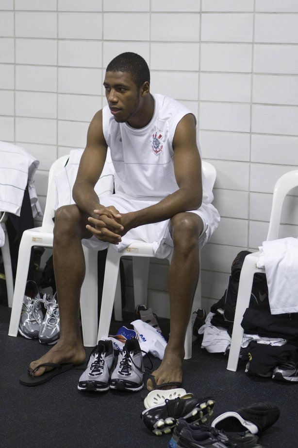 BOTAFOGO/RJ X CORINTHIANS/SP - nos vestiários antes da partida realizada esta noite no estádio do Engenhão, válido pelo Campeonato Brasileiro de 2009
