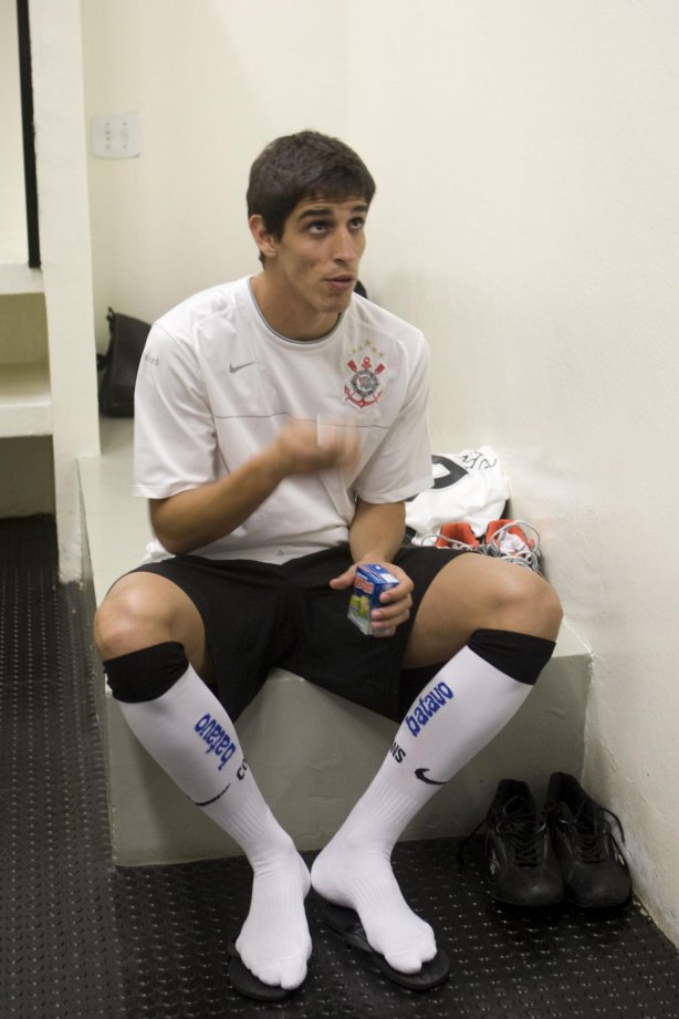 CORINTHIANS/SP X BARUERI/SP - nos vestiários antes da partida realizada esta noite no estádio do Pacaembu, válida pelo Campeonato Brasileiro de 2009