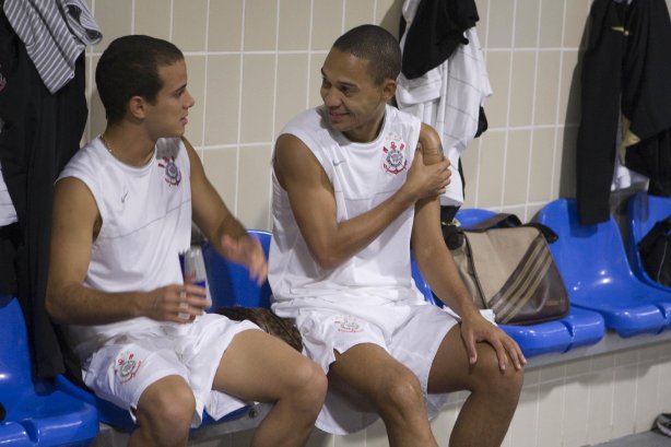 VASCO/RIO DE JANEIRO X CORINTHIANS/SAO PAULO - nos vestiários antes da partida realizada esta noite no estádio do Maracanã, na primeira partida das semi finais da Copa do Brasil 2009