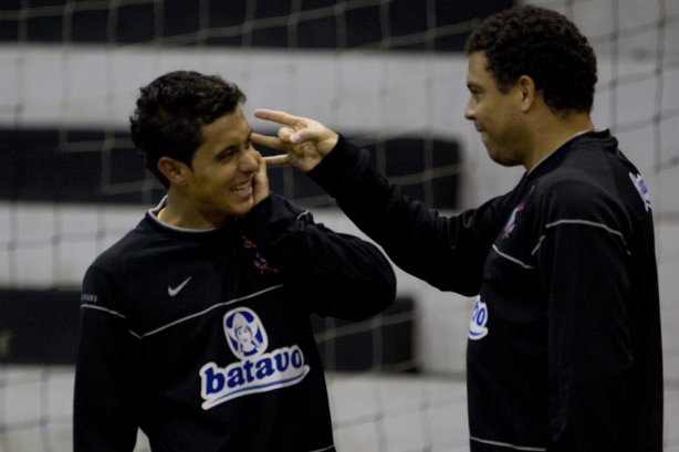 Durante o treino do Corinthians realizado esta manhã no ginasio do Parque São Jorge, zona leste da cidade; o próximo jogo do time será amanhã, domingo, 12/07, contra o Grêmio, no estádio Olímpico, pelo Campeonato Brasileiro 2009
