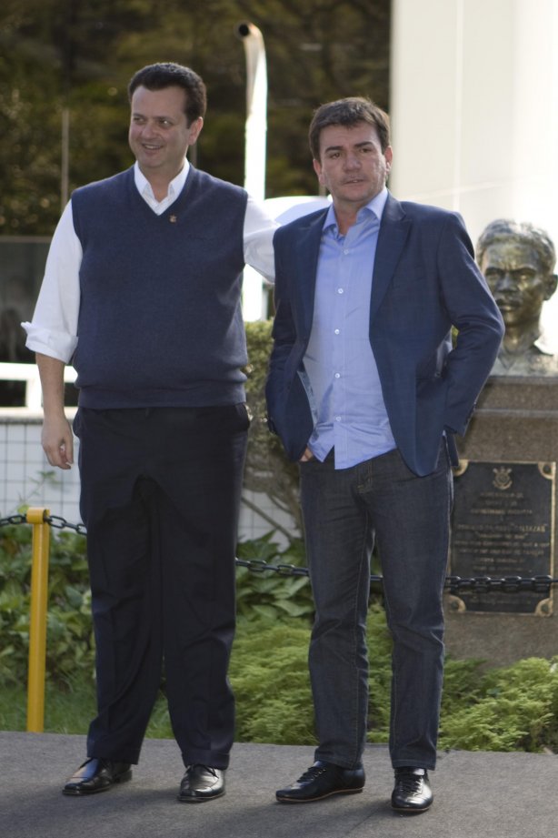 O presidente do Corinthians Andres Sanchez recebeu o prefeito de São Paulo Gilberto Kassab hoje pela manhã no Parque São Jorge