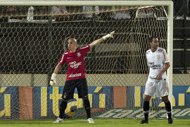 Durante a partida entre Atlético-MG x Corinthians, válida pela 28ª rodada do Campeonato Brasileiro de 2010, serie A, realizada esta noite no estádio Arena do Jacaré, em Sete Lagoas/MG