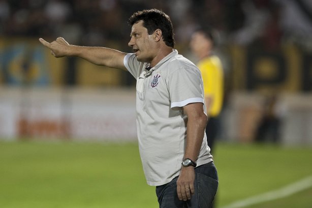 Durante a partida entre Atlético-MG x Corinthians, válida pela 28ª rodada do Campeonato Brasileiro de 2010, serie A, realizada esta noite no estádio Arena do Jacaré, em Sete Lagoas/MG