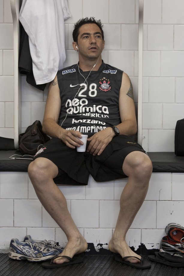 Chicão nos vestiários antes da partida entre São Paulo x Corinthians, válida pela 34ª rodada do Campeonato Brasileiro de 2010, serie A, realizada esta tarde no estádio do Morumbi/SP
