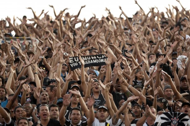 Durante a partida entre São Paulo x Corinthians, válida pela 34ª rodada do Campeonato Brasileiro de 2010, serie A, realizada esta tarde no estádio do Morumbi/SP
