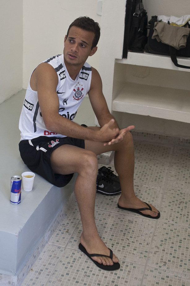 Morais nos vestiários antes da partida entre Corinthians x Santos, válida pela 9ª rodada do Campeonato Paulista de 2011, realizada esta tarde no estádio do Pacaembu